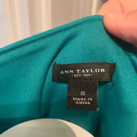 AnnTaylor jade green belted dress. Worn a‎ couple of times - Picture 2 of 5